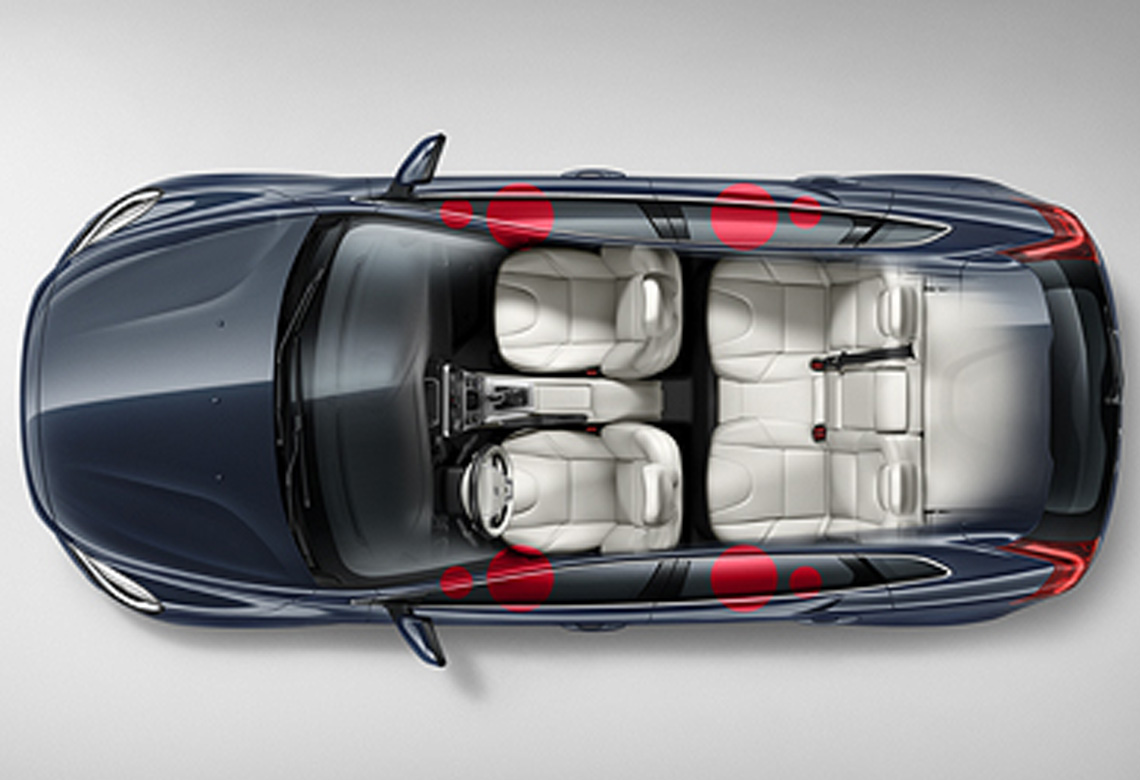 oferta volvo v40 vlack