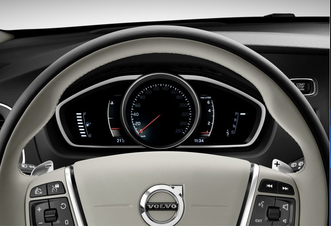 oferta volvo v40 vlack