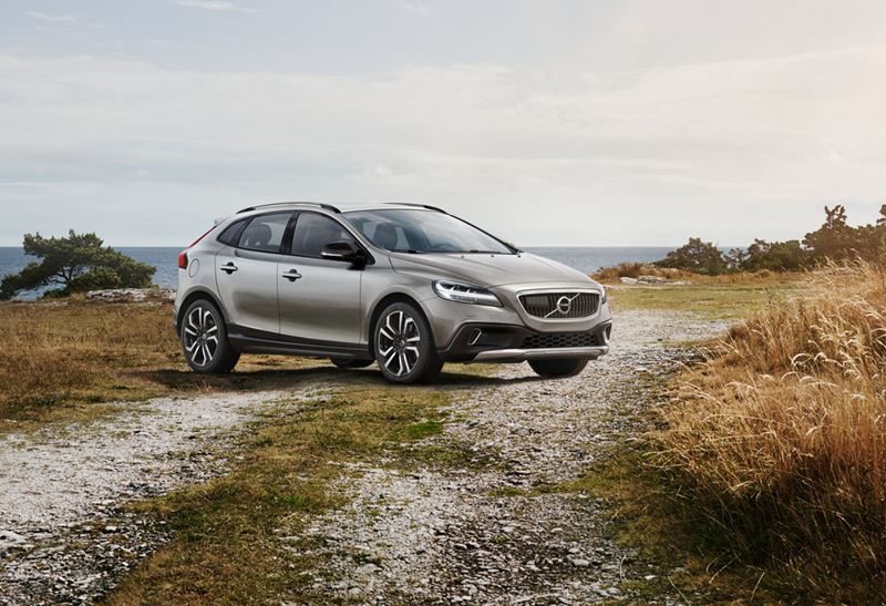 volvo v40 cross country