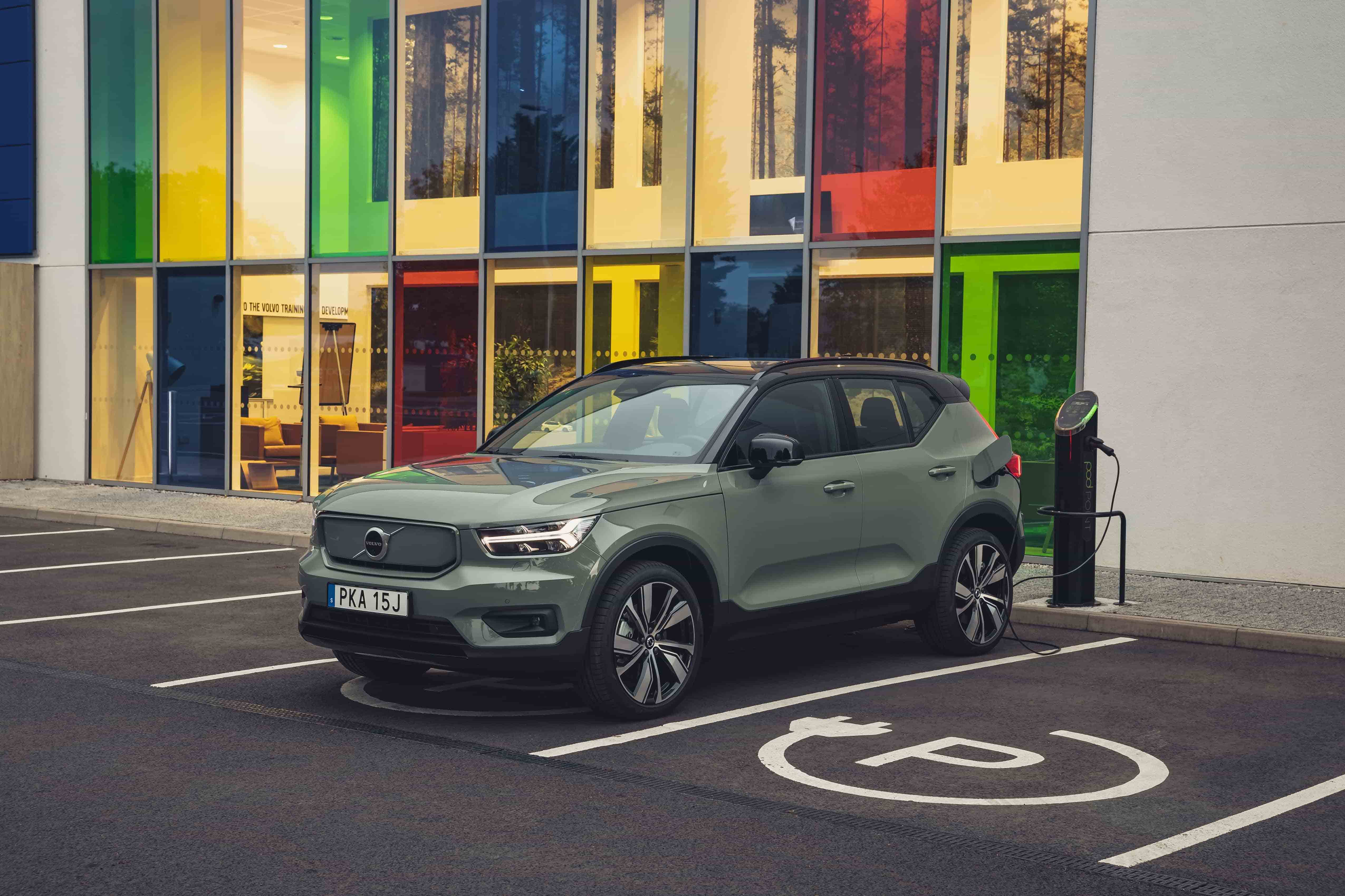 volvo xc40 recharge electric